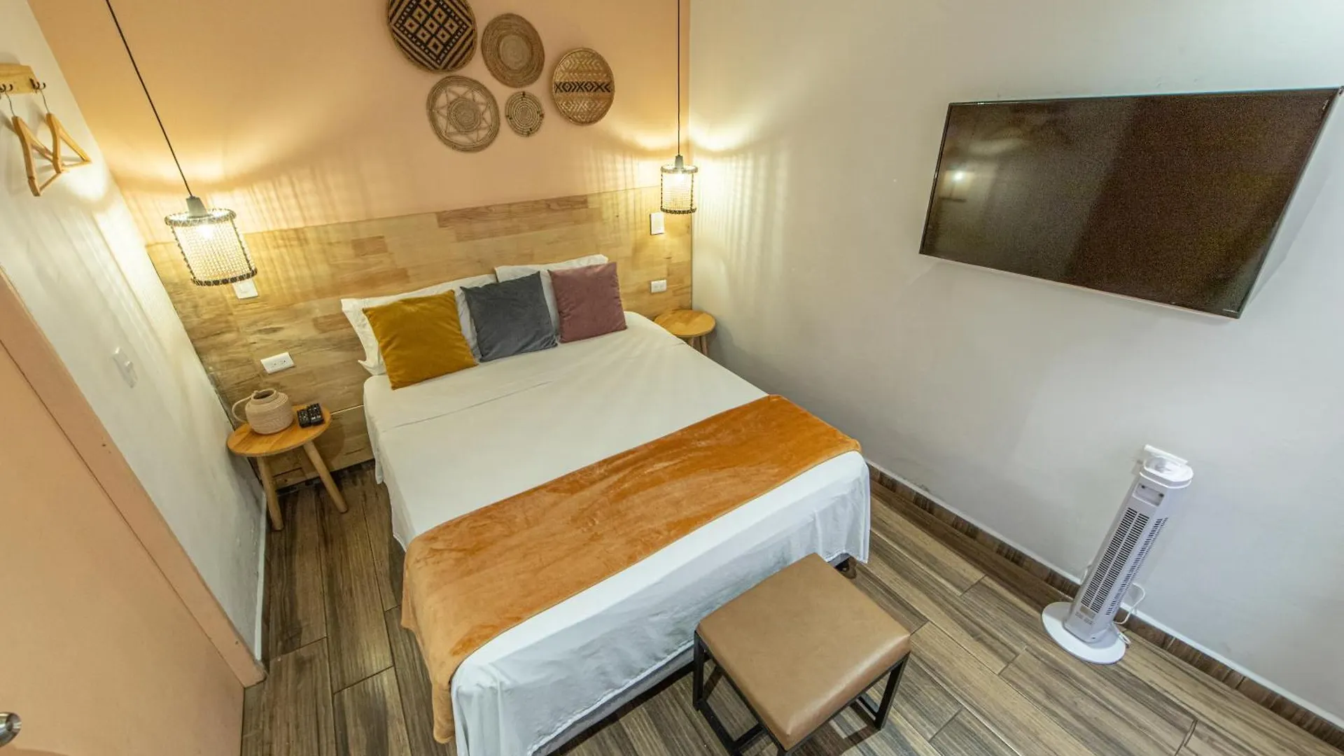 La Martina Hotel Boutique Medellín 3*,
