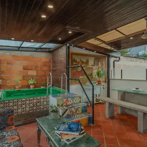 Casa Naranjos Guest house