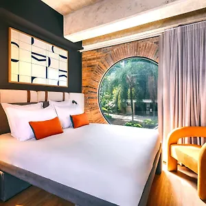 Tribe Hotel