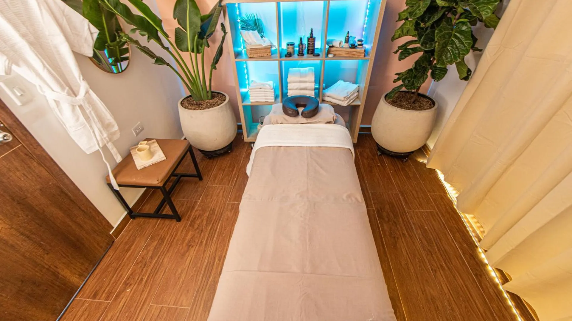 La Martina Hotel Boutique Medellin