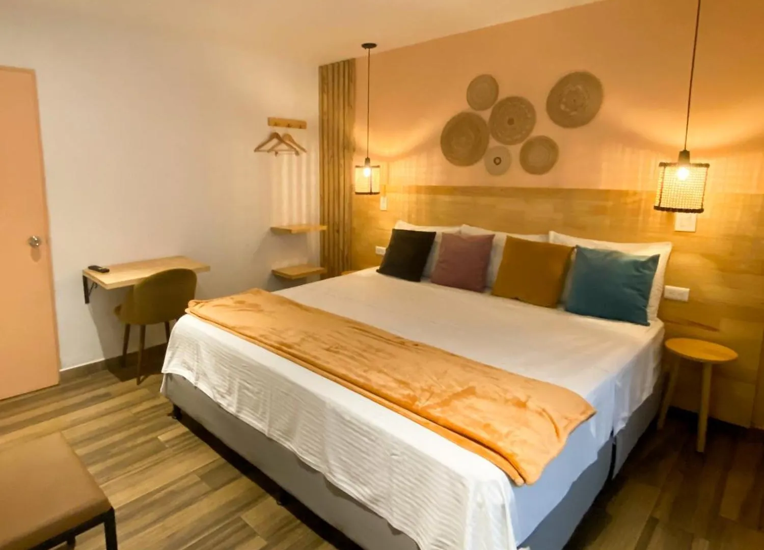 La Martina Hotel Boutique Medellin 3*,