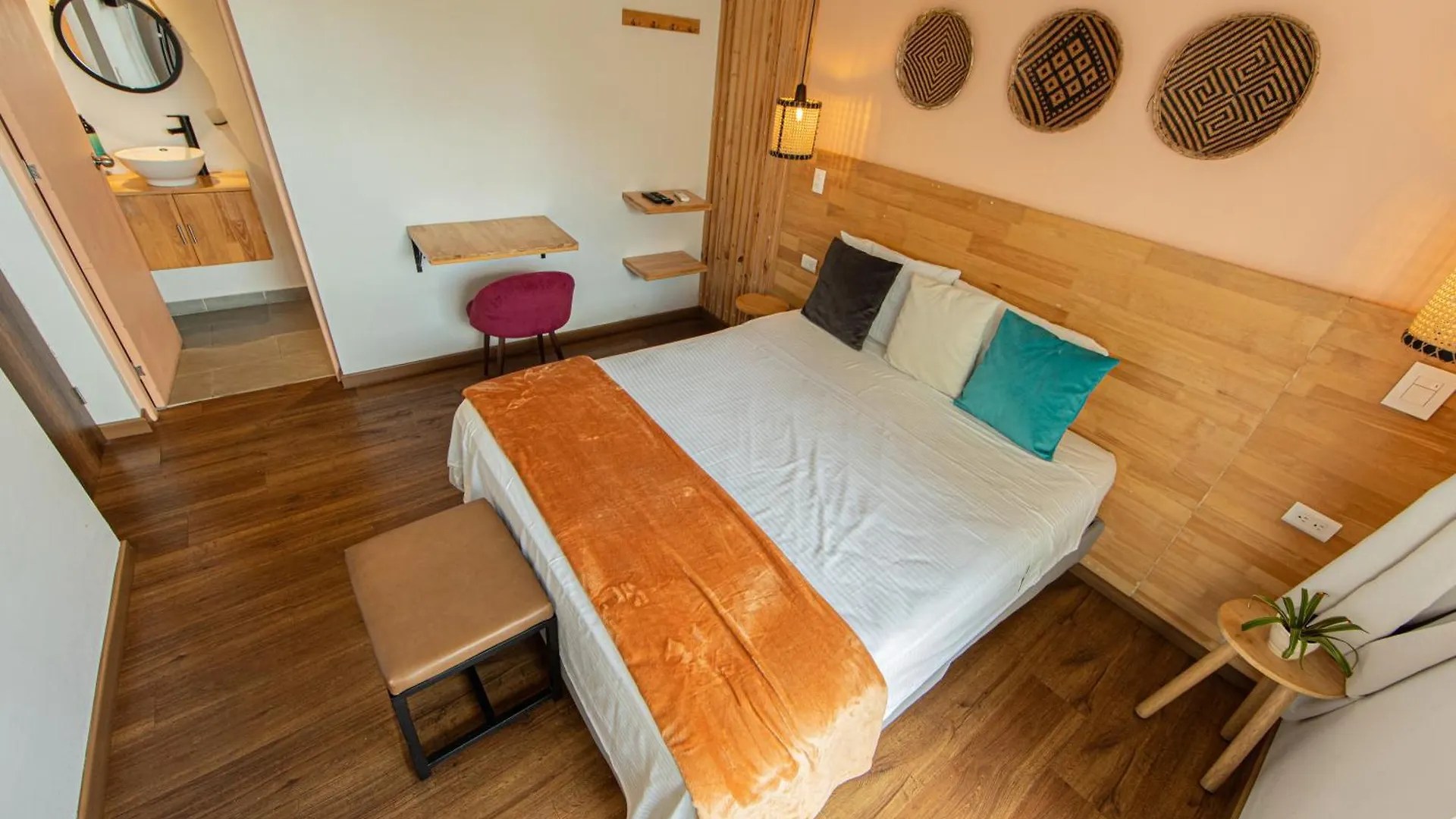 La Martina Hotel Boutique Medellin