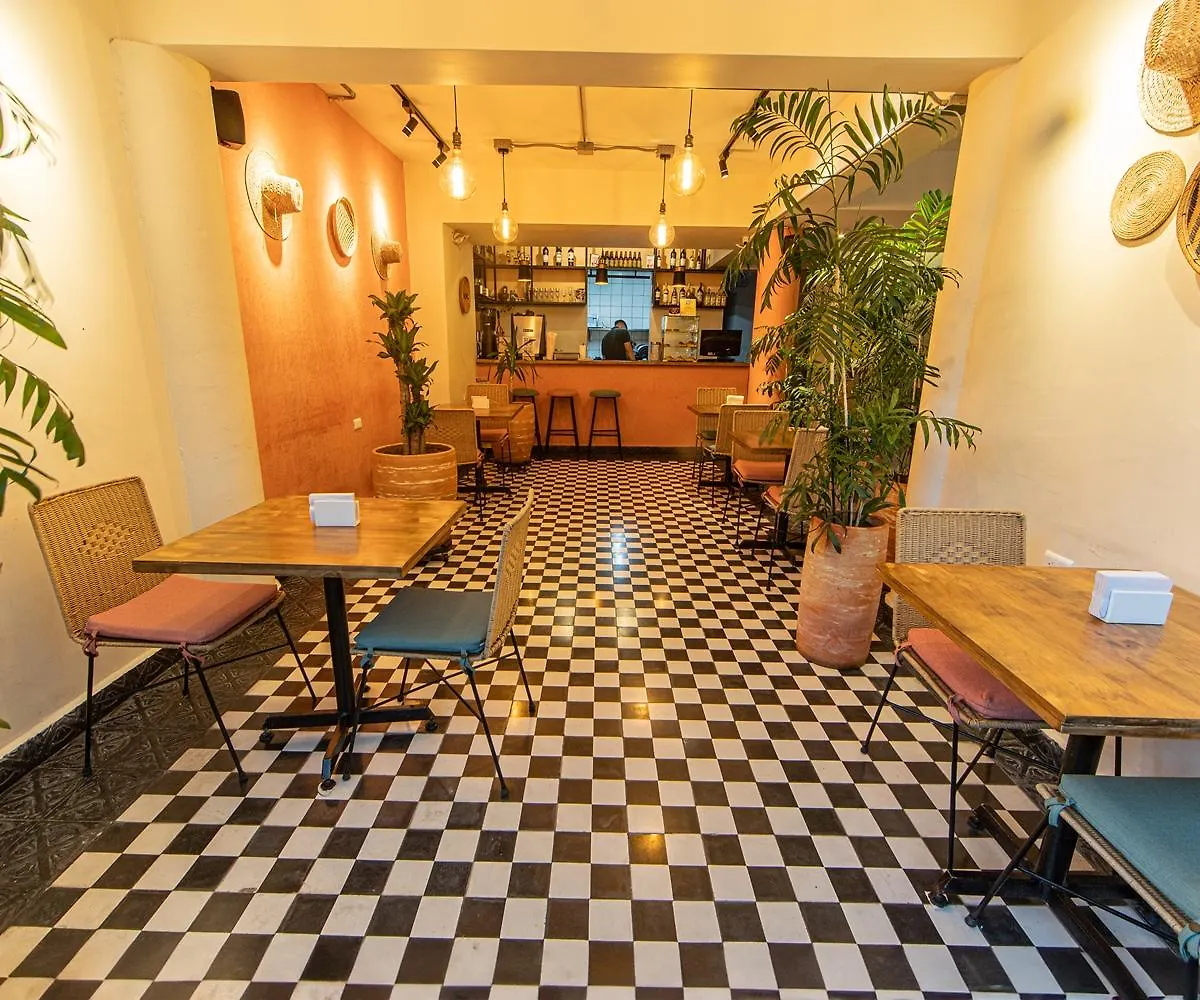 La Martina Hotel Boutique Μεντεγίν 3*,